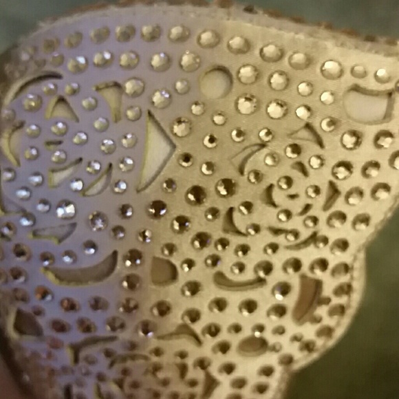 Blue by Betsey Johnson embellished flats - Picture 4 of 7